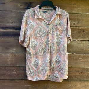 Short sleeve shirt